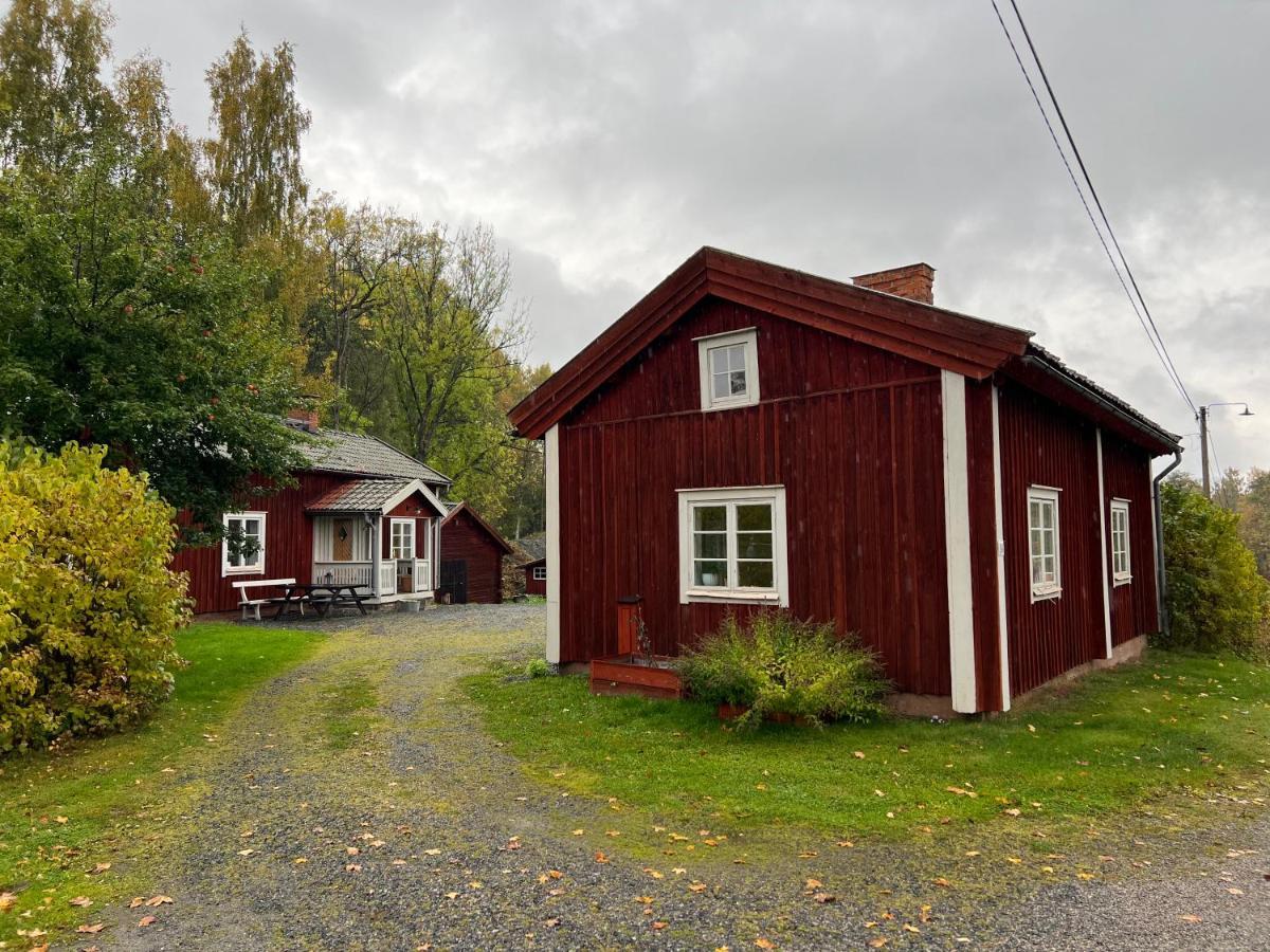 Lilla Backstugan Nora  Buitenkant foto